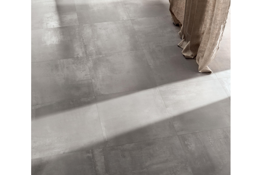 Wall and floor tile INTERNO 9 Silver