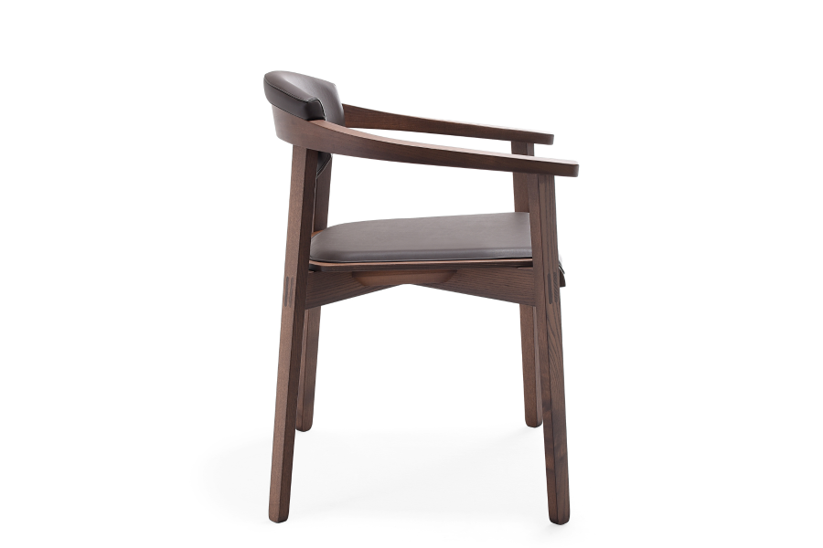 Chair Plug