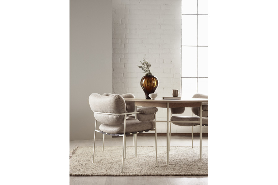 Chair Bollo