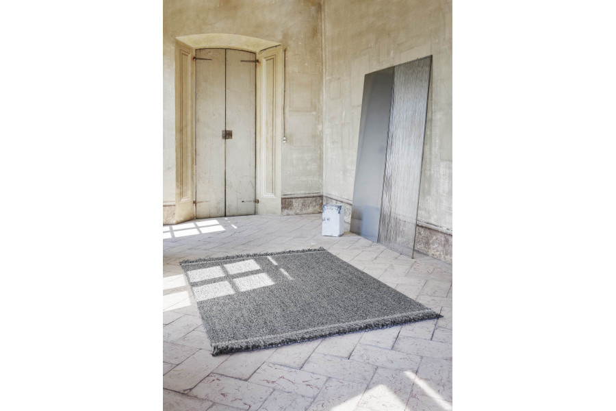 ELMO rug Grey