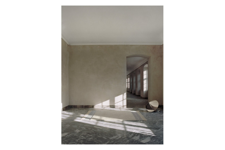 Paklājs HUMBLE ACT Ivory